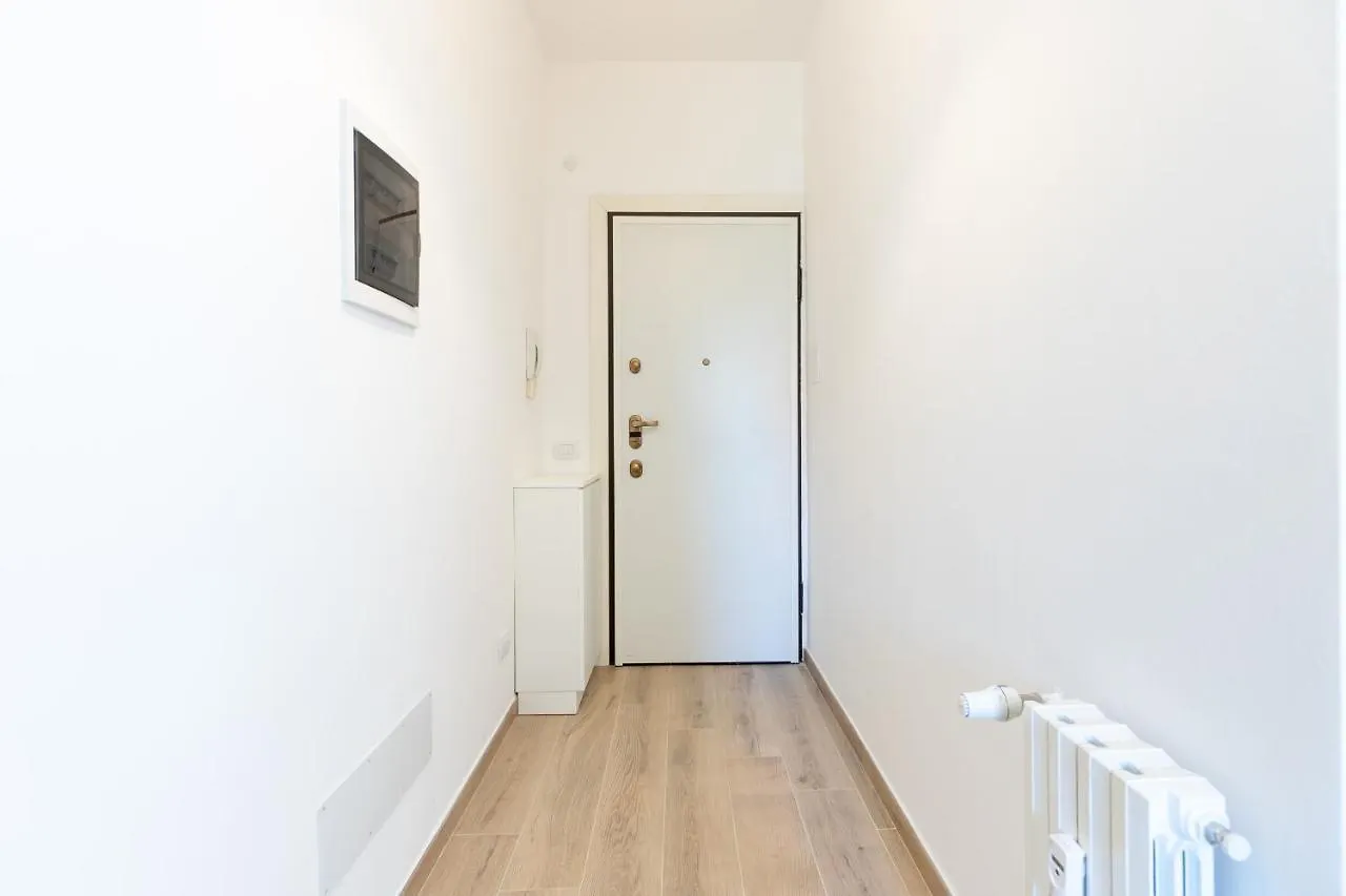 Alessia'S Flat- Milano M3 Corvetto Lejlighed Italien