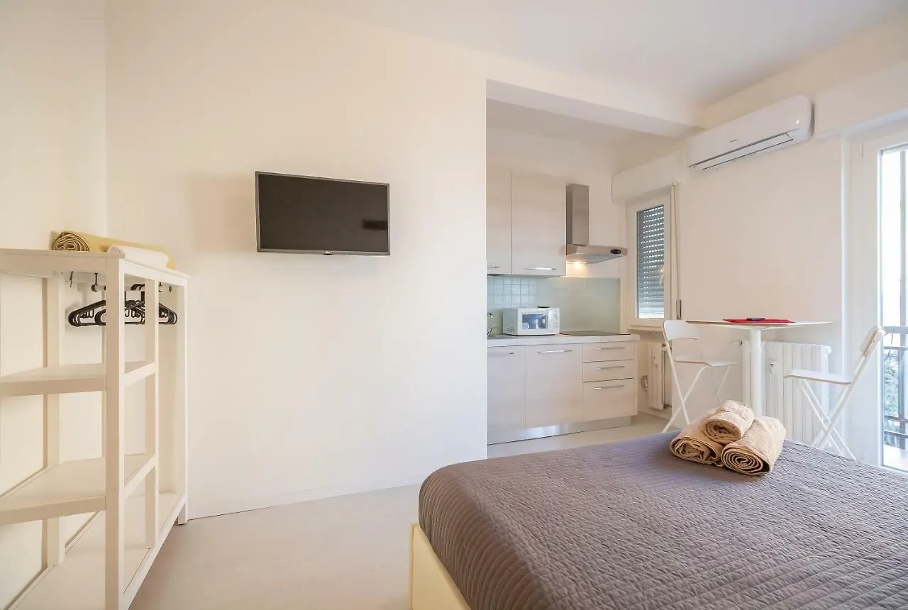 Alessia'S Flat- Milano M3 Corvetto Lejlighed Italien