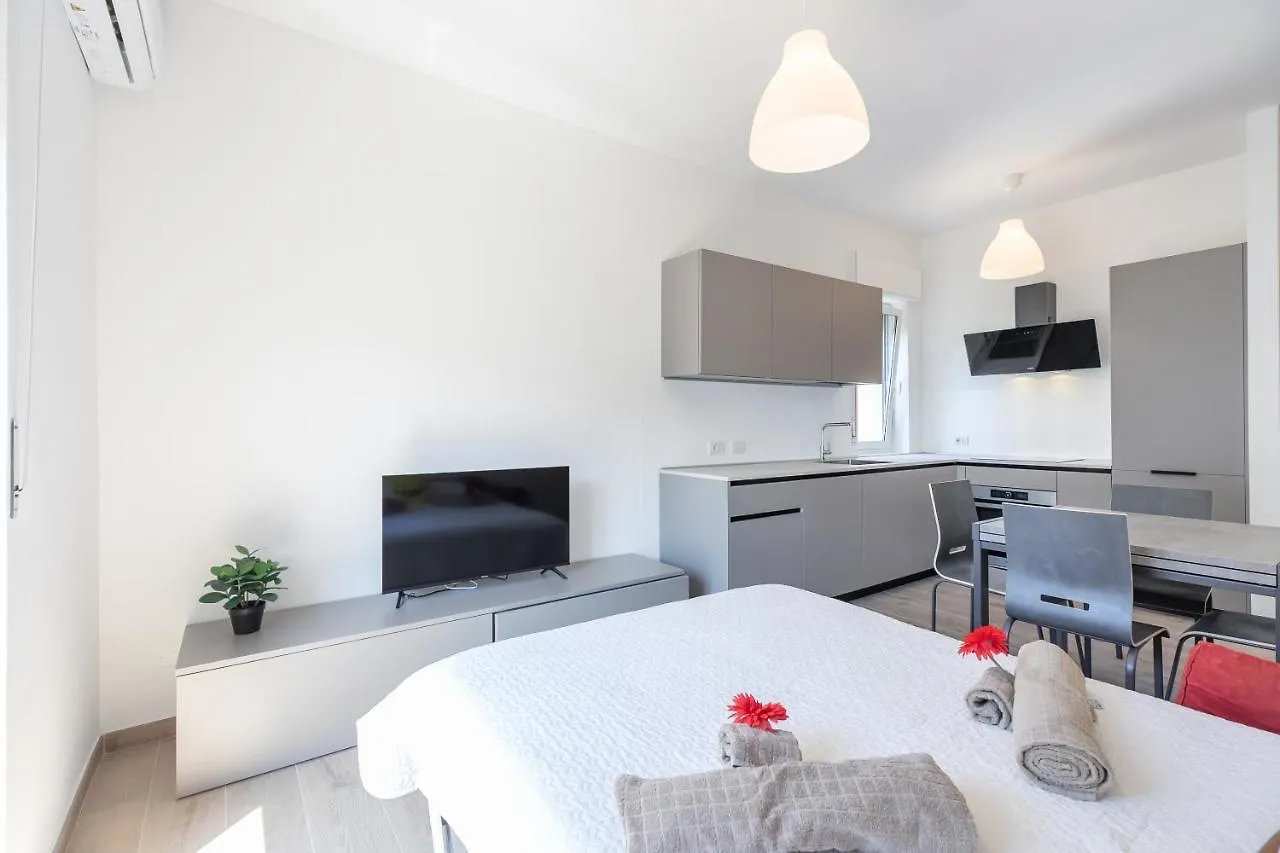 Alessia'S Flat- Milano M3 Corvetto Apartment Milan