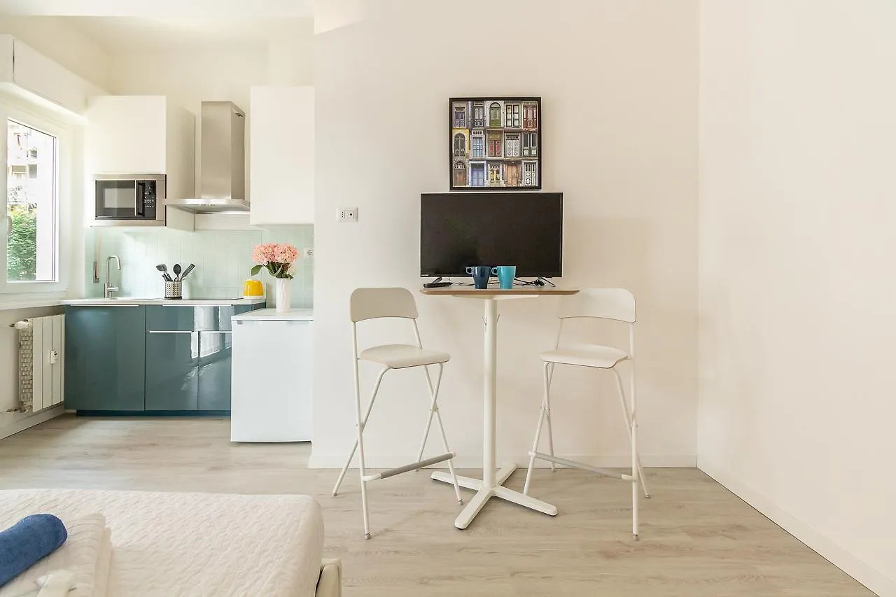 Alessia'S Flat- Milano M3 Corvetto Apartment